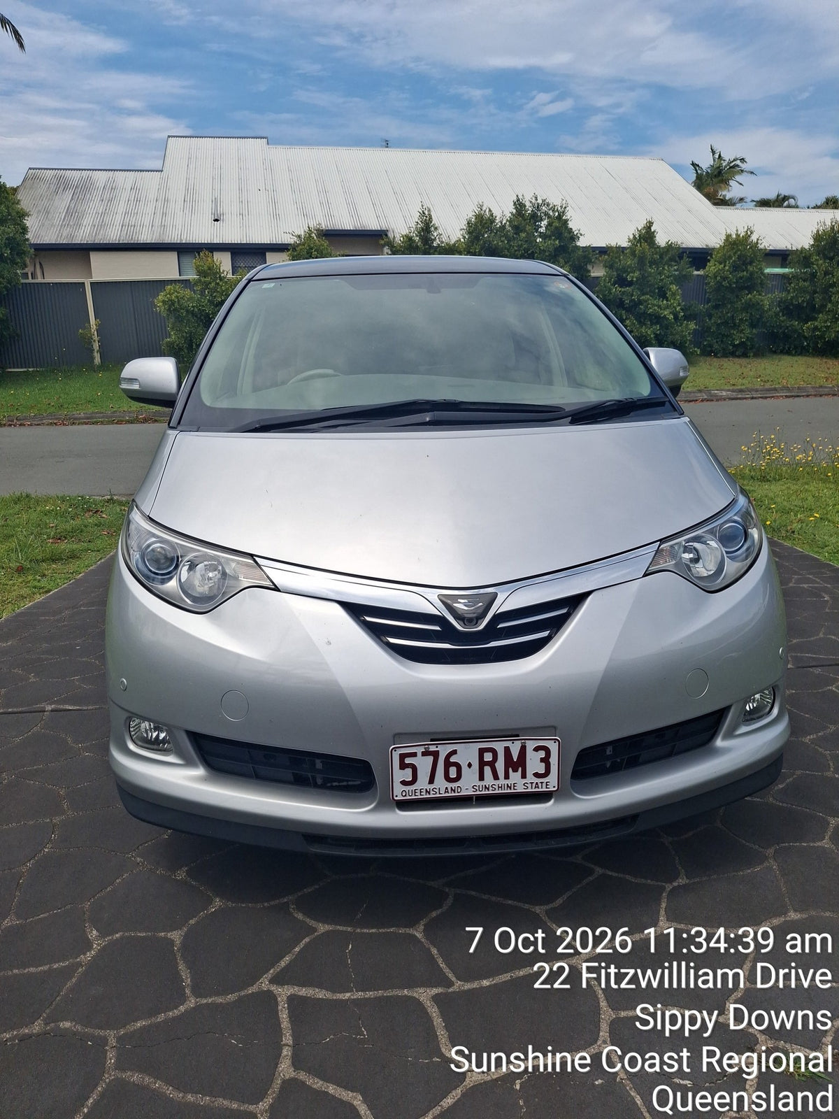 Car Lease: 2008 Toyota Estima Hybrid Auto - The Herd Biltong